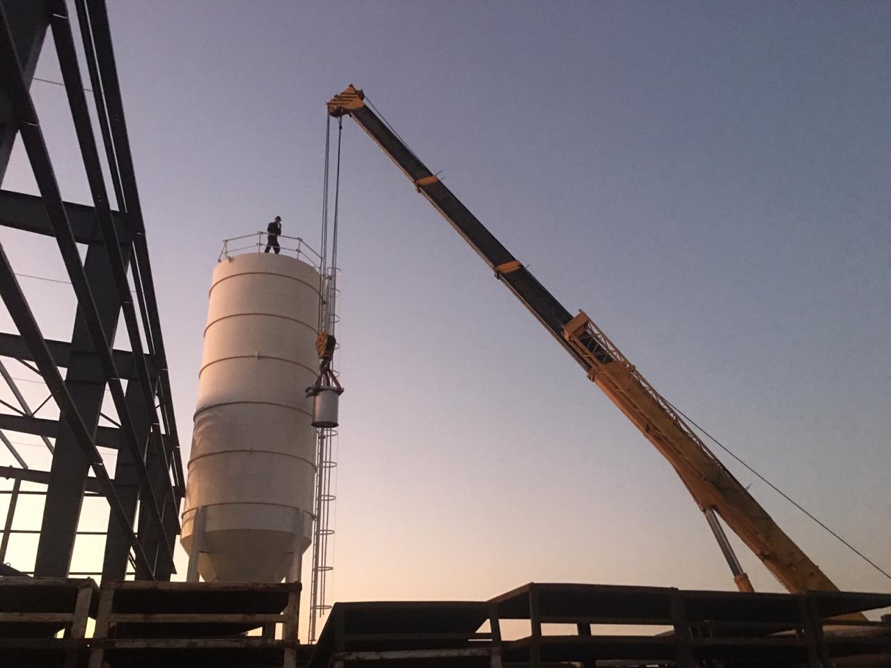 Silos And Tanks